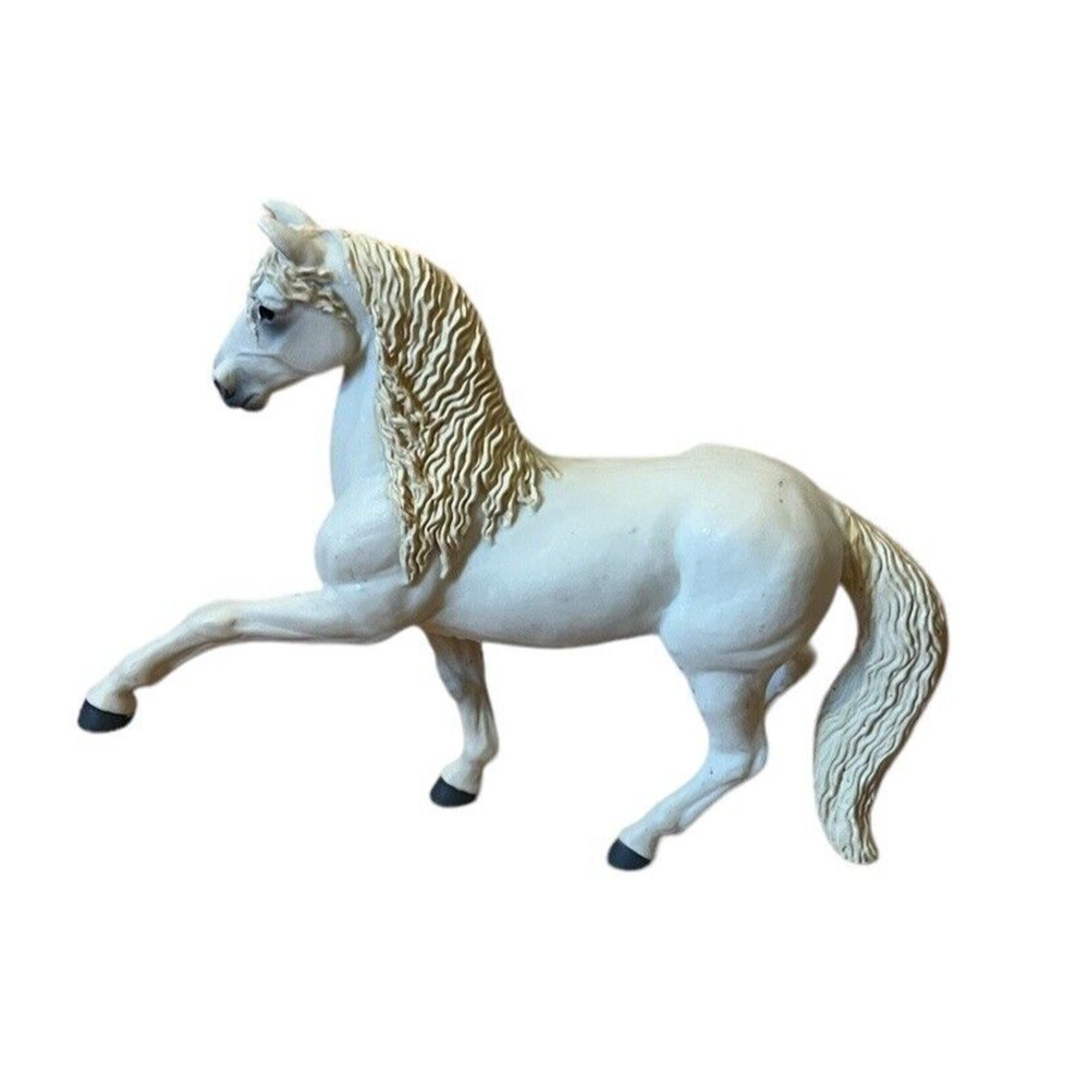 Vintage 2004 Wild Safari Lipizzono Andalusian Horse ~ Model Toy Figure